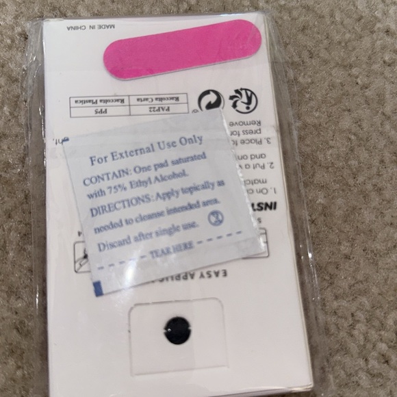 Black Press on Nails Almond Short Medium Fake Nails Glue on Nails NIP - Picture 7 of 7